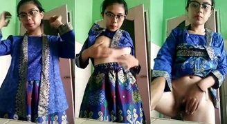Bokep Indo Kebaya Biru Colmek
