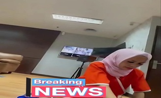 Bokep Indo Di pijit sama ibu malah tegang