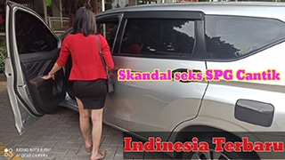 Bokep Indo Jemput SPG Paksa Sepong Kontol