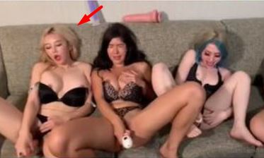 Bokep Viral Cici Kitty Asyik Buat Content Saling Mengocok Anu-nya