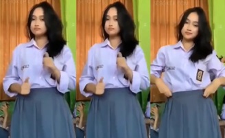 Bokep Viral Merawanin Pacar SMA Sampe Berdarah Memeknya